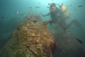 Underwater search Underwater metal detectors and search for treasures under water
