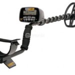 What is a metal detector and how he manages to distinguish metals ? Metal detectors operating principles history how choose